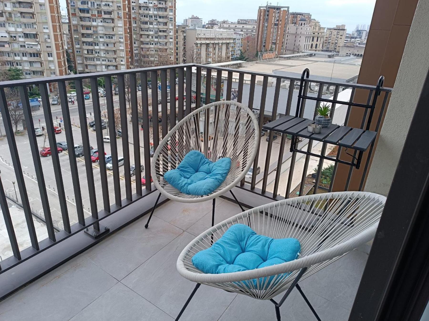 Anika Luxury Apartment At Diamond Center 斯科普里 外观 照片