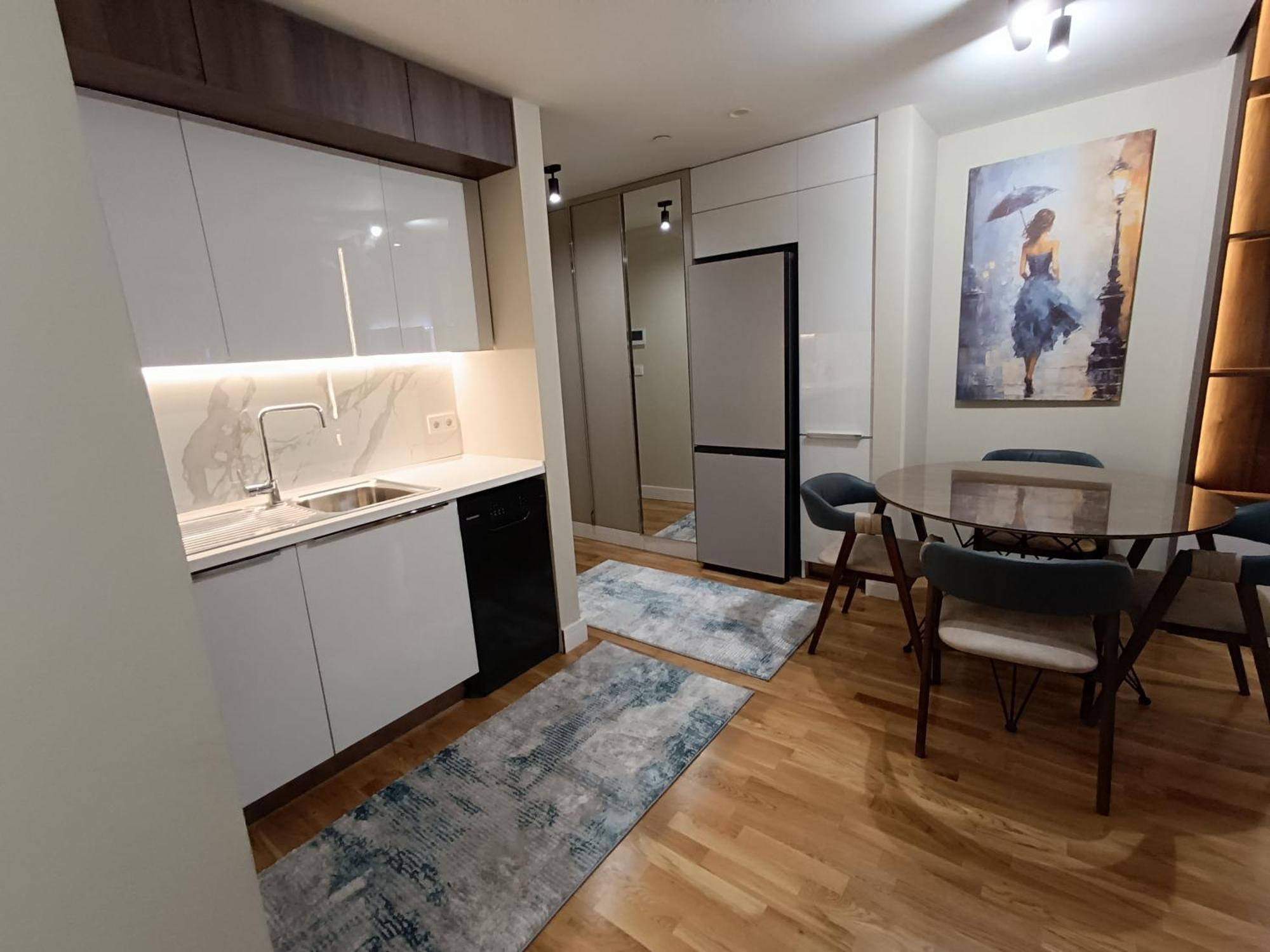 Anika Luxury Apartment At Diamond Center 斯科普里 外观 照片
