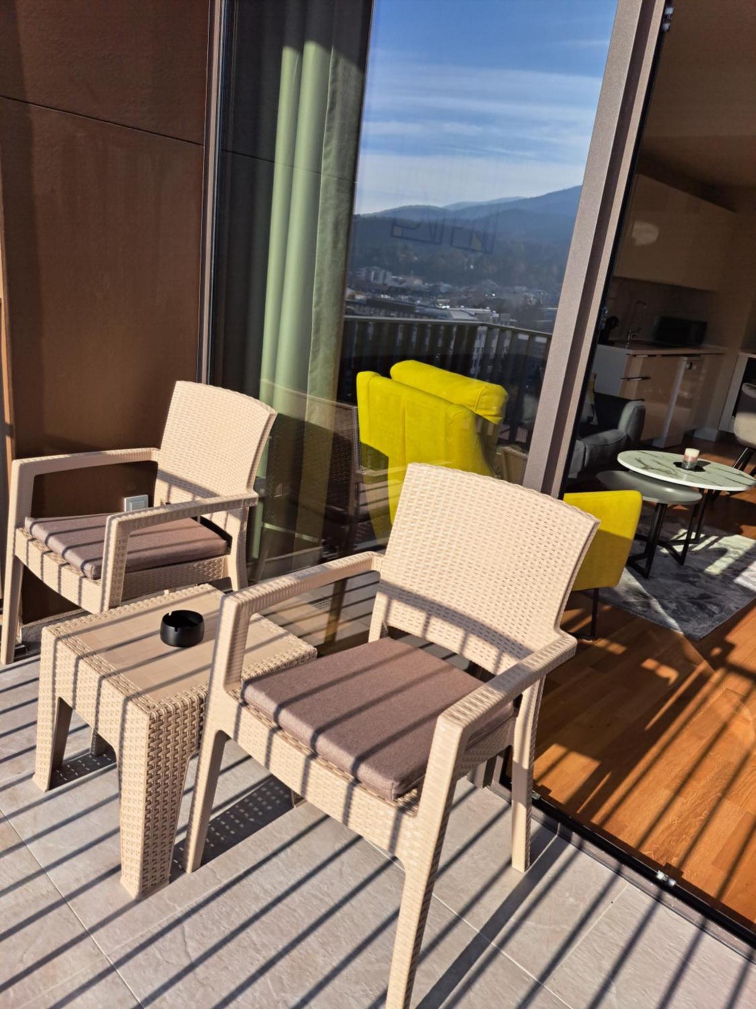 Anika Luxury Apartment At Diamond Center 斯科普里 外观 照片