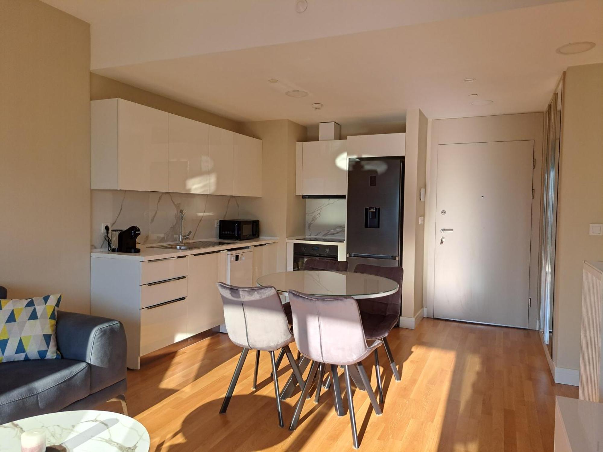 Anika Luxury Apartment At Diamond Center 斯科普里 外观 照片