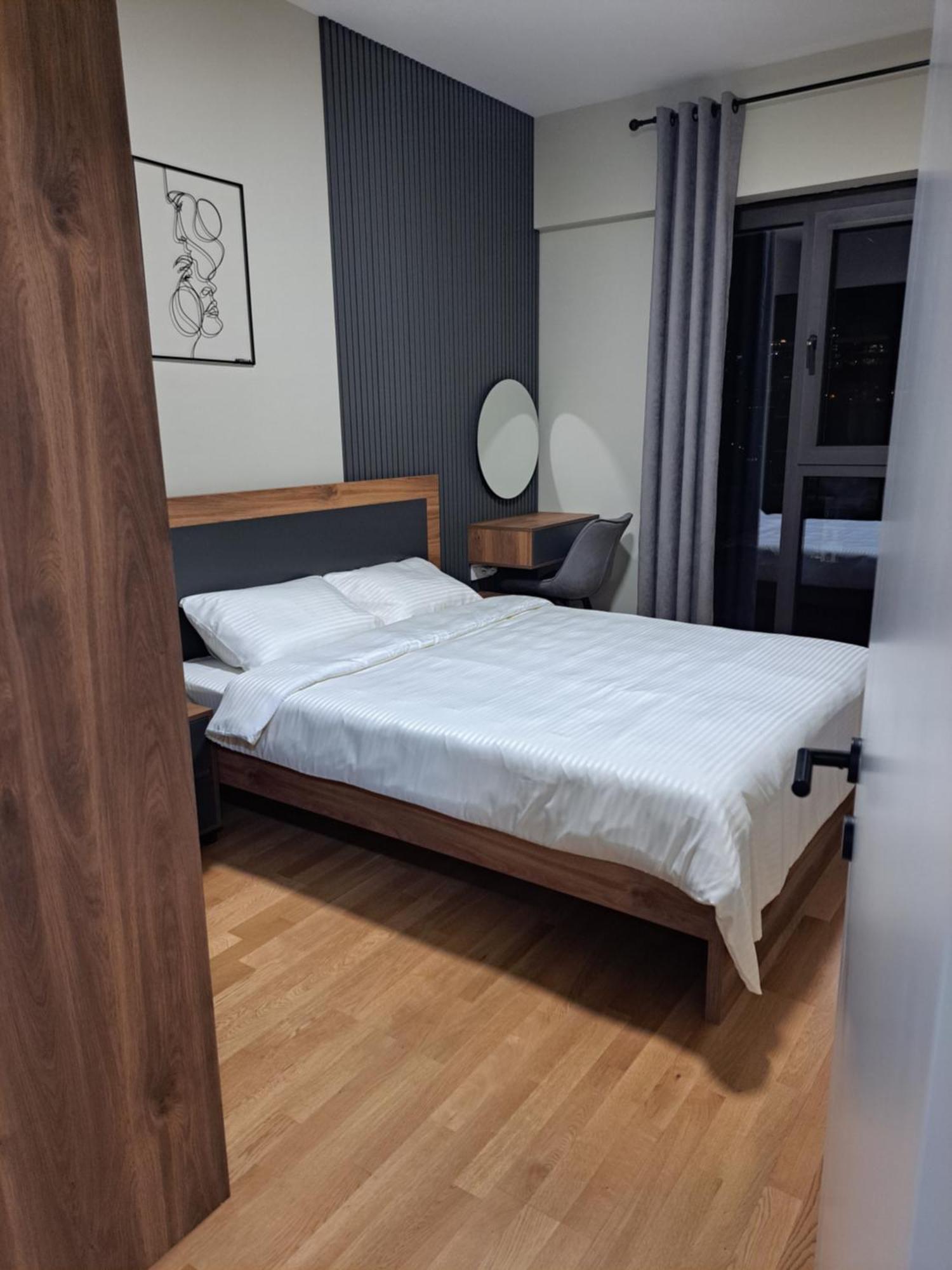Anika Luxury Apartment At Diamond Center 斯科普里 外观 照片