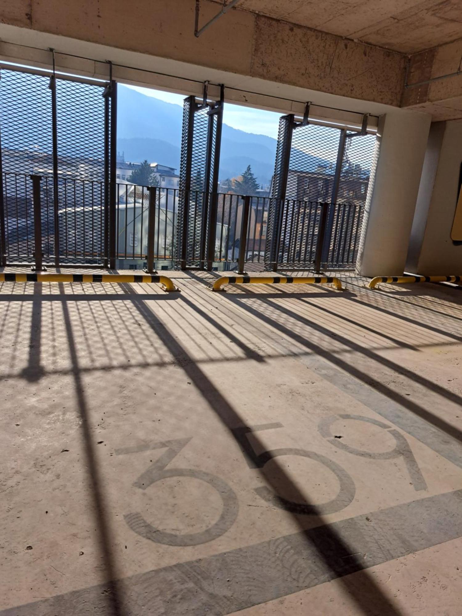 Anika Luxury Apartment At Diamond Center 斯科普里 外观 照片